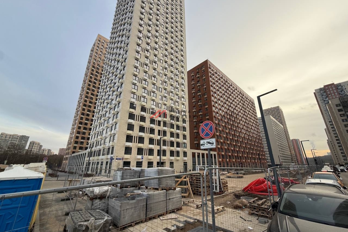 Аренда помещения под магазин в ЖК "Митинский Лес"