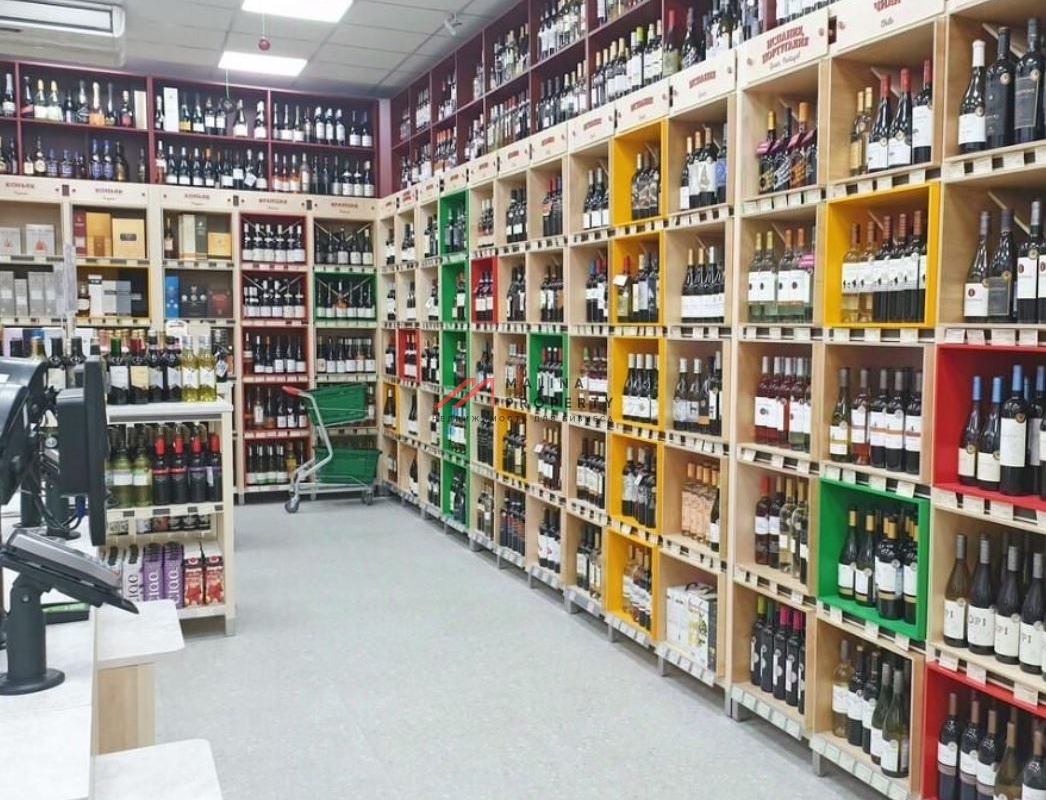 Продажа торгового помещения на Симоновском Вале