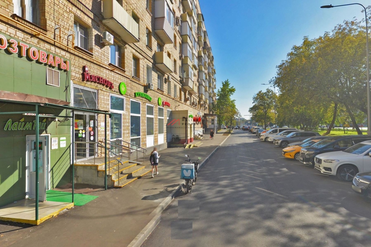 Продажа торгового помещения на Симоновском Вале
