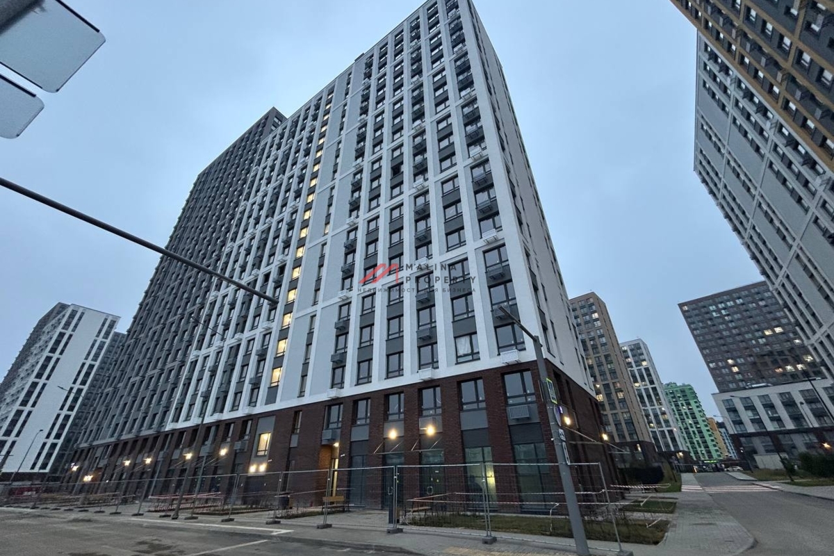 Продажа помещения с арендатором магазин "Магнит" в ЖК Лучи