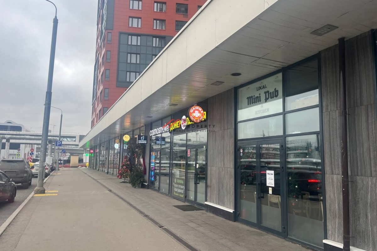 Продажа торгового помещения в ЖК "Парк Легенд" 
