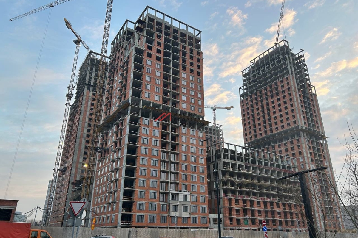 Продажа торгового помещения в ЖК «Квартал Метроном»