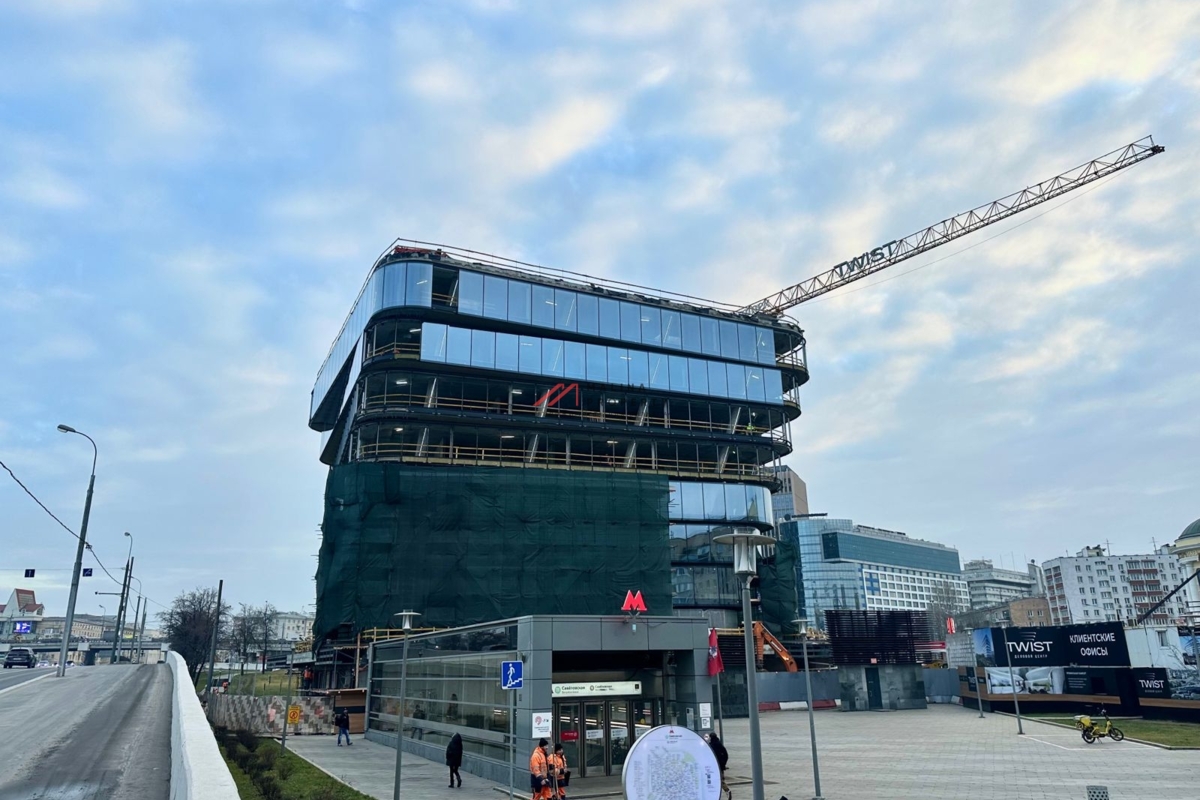 Продажа торгового помещения в бизнес центре Twist