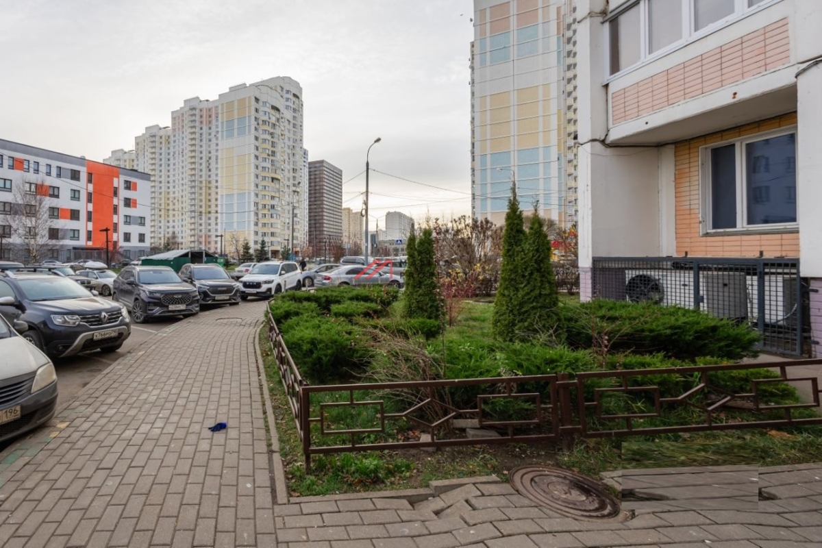 Продажа торгового помещения с арендатором в Мытищах 