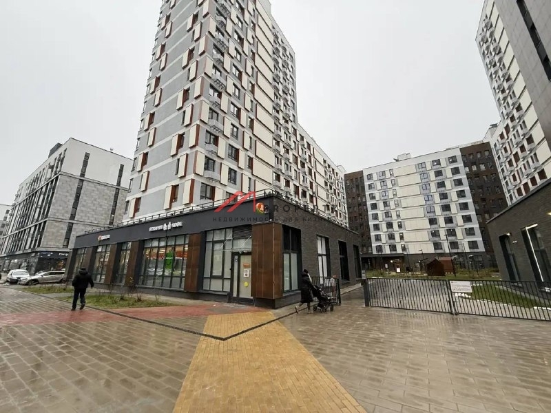 Продажа помещения с магазином "Дикси" в ЖК Бунинские кварталы 