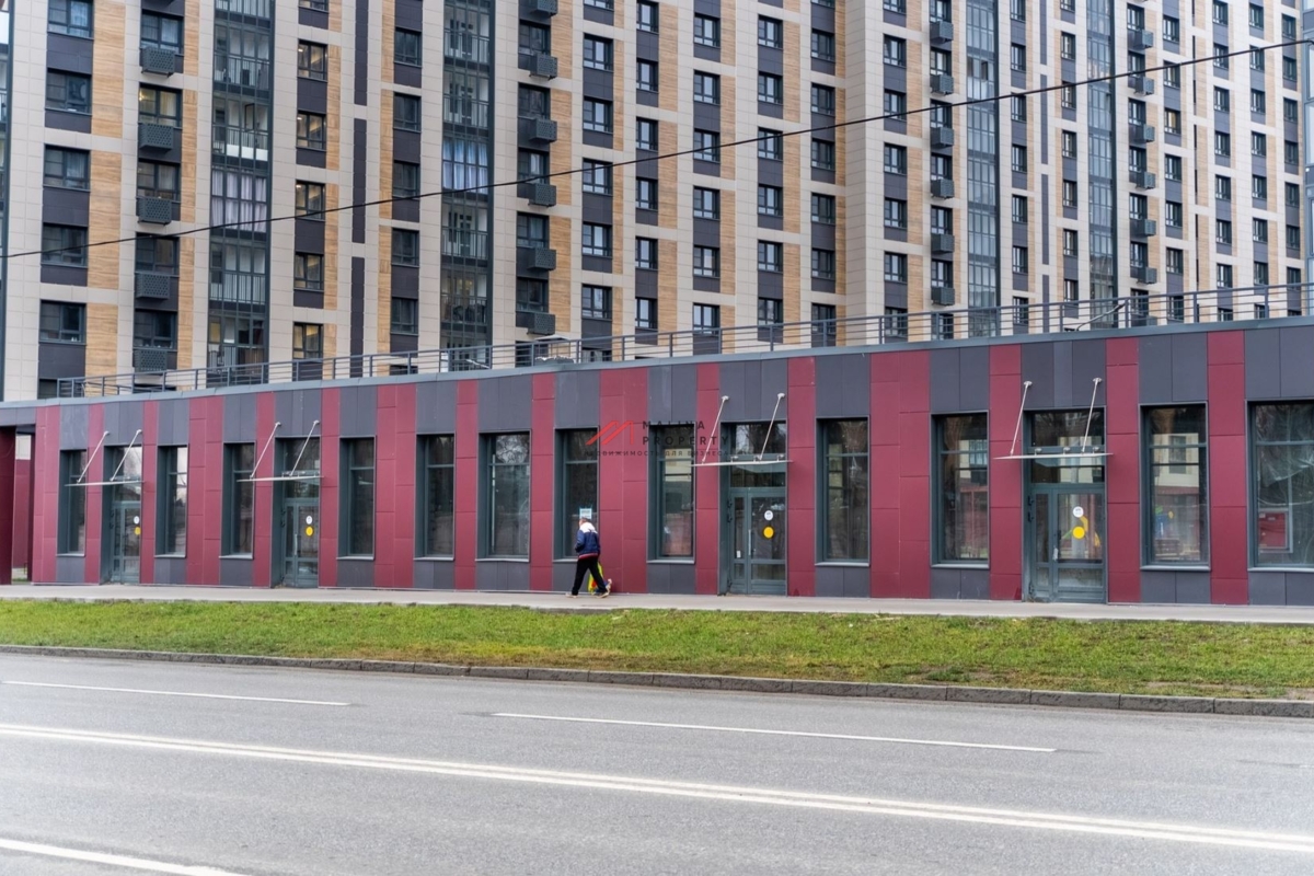 Продажа помещения с арендатором супермаркет "Дикси" 