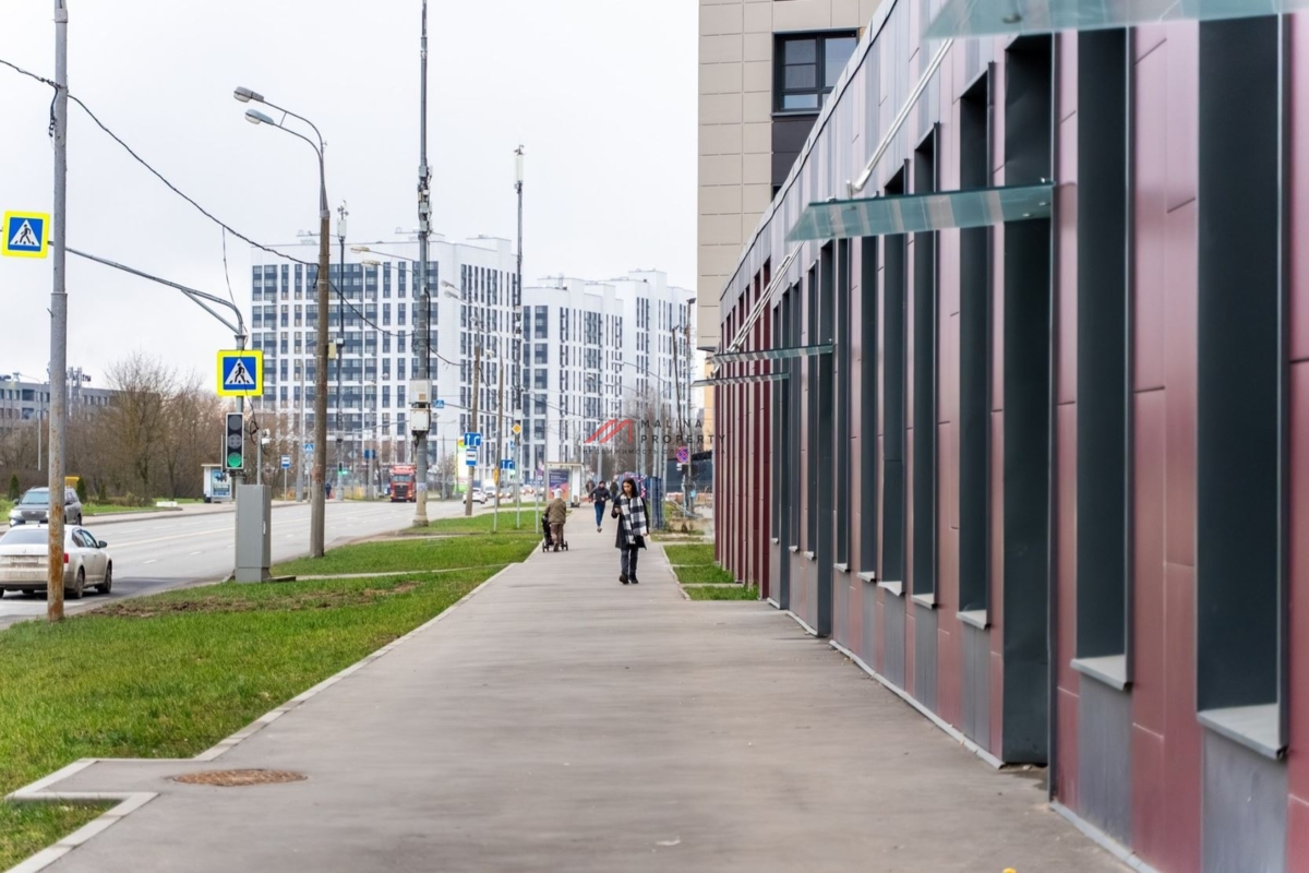 Продажа помещения с арендатором супермаркет "Дикси" 