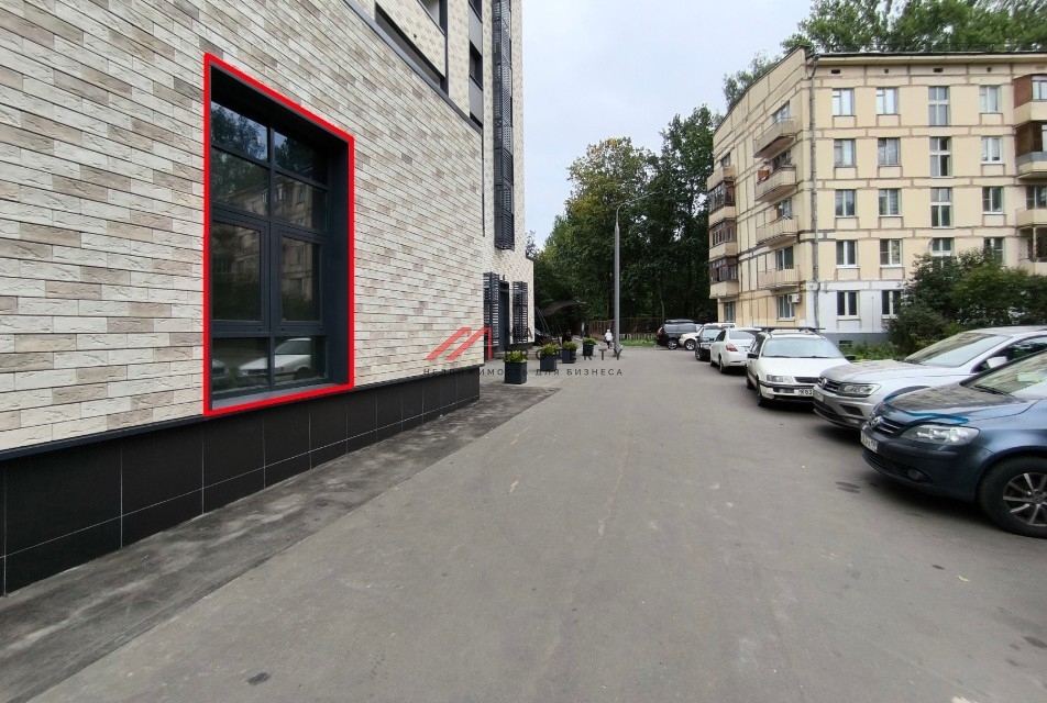 Аренда торгового помещения в новом доме 