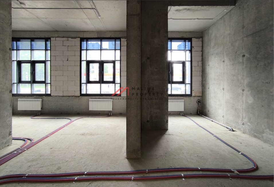 Аренда торгового помещения в новом доме 