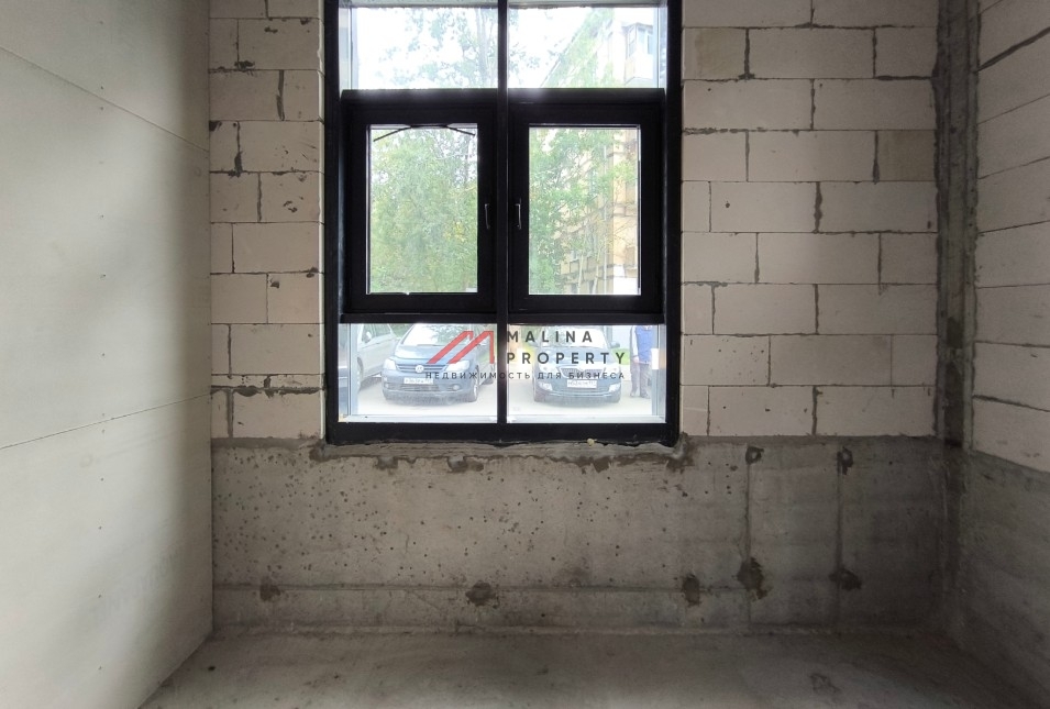 Аренда торгового помещения в новом доме 
