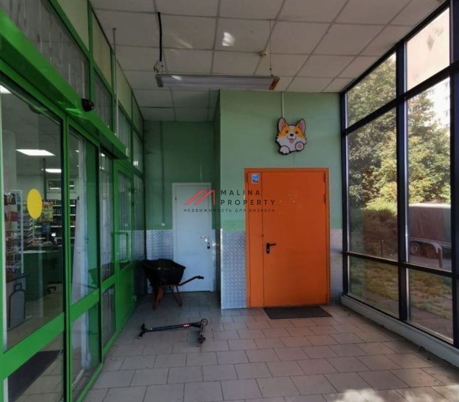 Продажа торгового здания с арендаторами в г. Химки