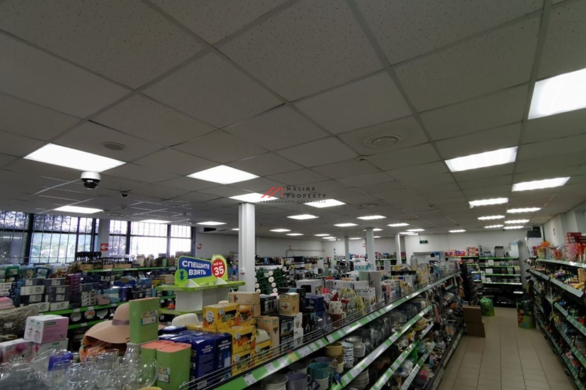 Продажа торгового здания с арендаторами в г. Химки