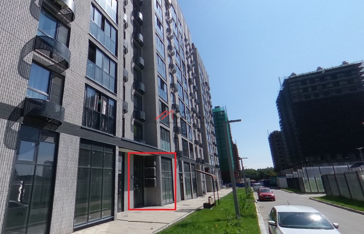 Продажа торгового помещения в новом доме