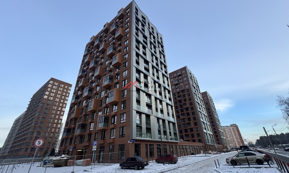 Аренда торгового помещения в ЖК "Квартал Авиаторов" 