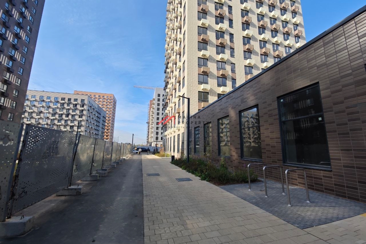 Продажа торгового помещения с арендатором Винлаб 