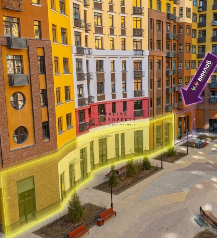 Продажа торгового помещения в ЖК "Римский"