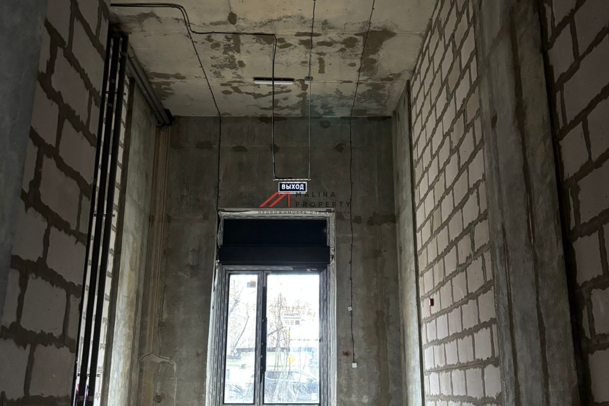 Продажа торгового помещения в ЖК "2-й Нагатинский"  