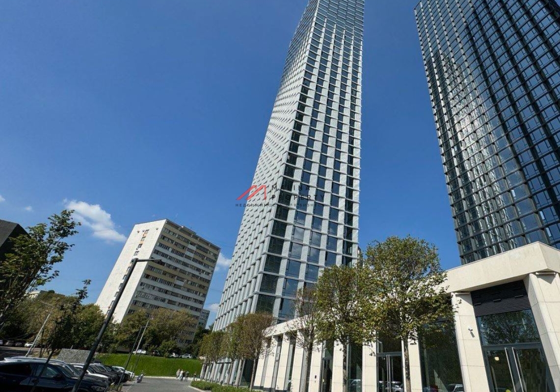 Аренда торгового помещения в ЖК "Hide"