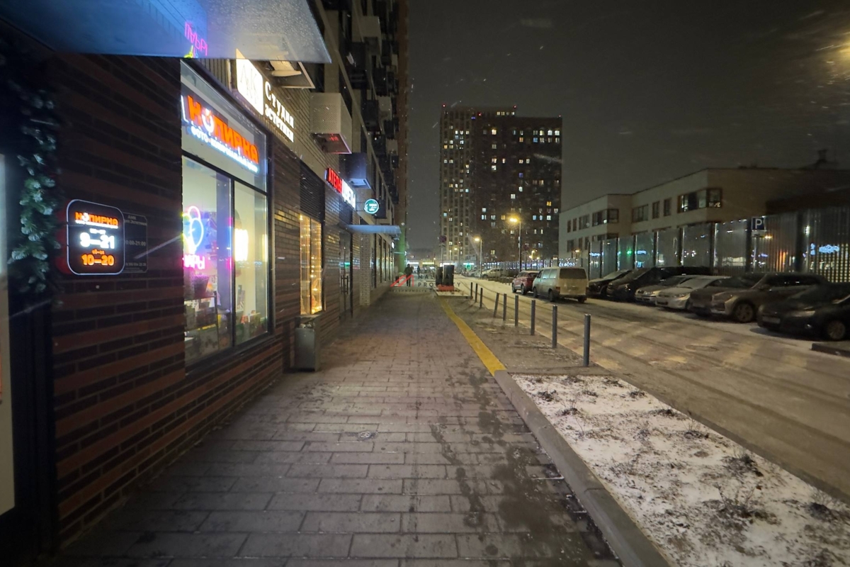 Продажа помещения с арендатором Цветы