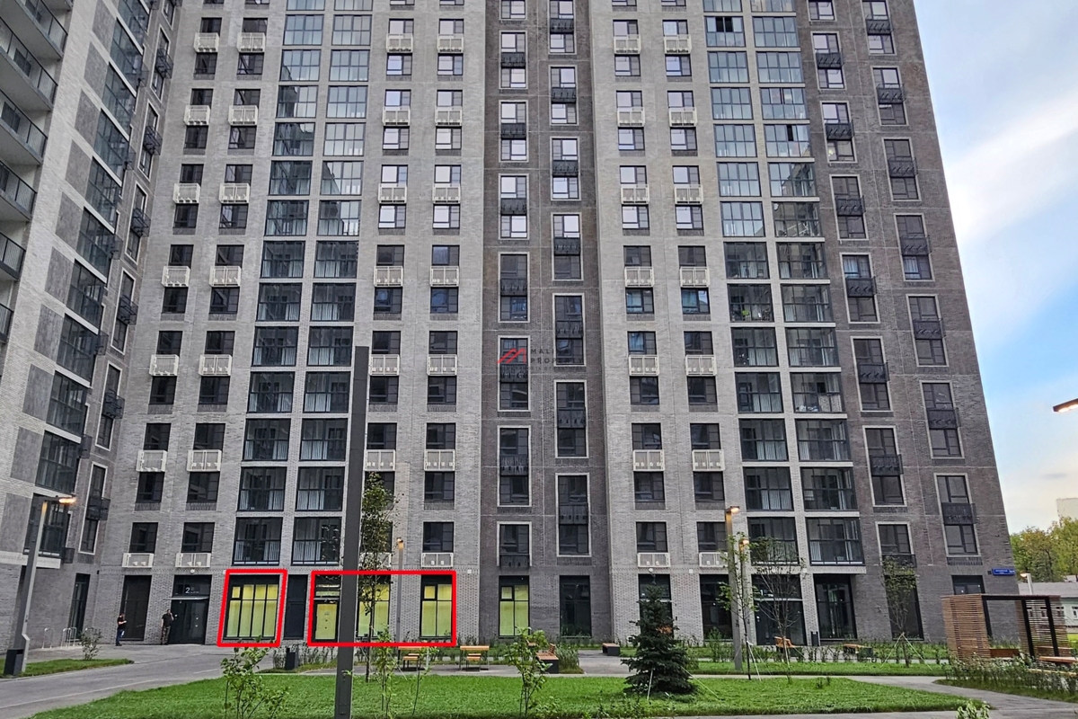 Аренда торгового помещения в новом доме в Перово