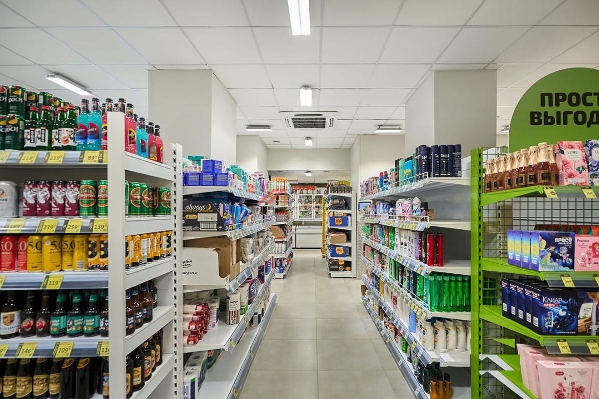 Продажа торгового помещения с арендатором Дикси 