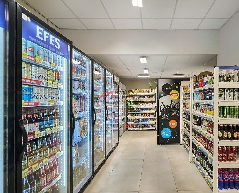 Продажа торгового помещения с арендатором Дикси 