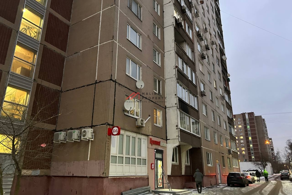 Продажа торгового помещения с арендатором Красное и Белое