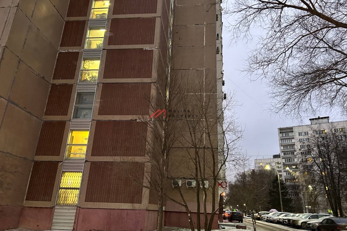 Продажа торгового помещения с арендатором Красное и Белое