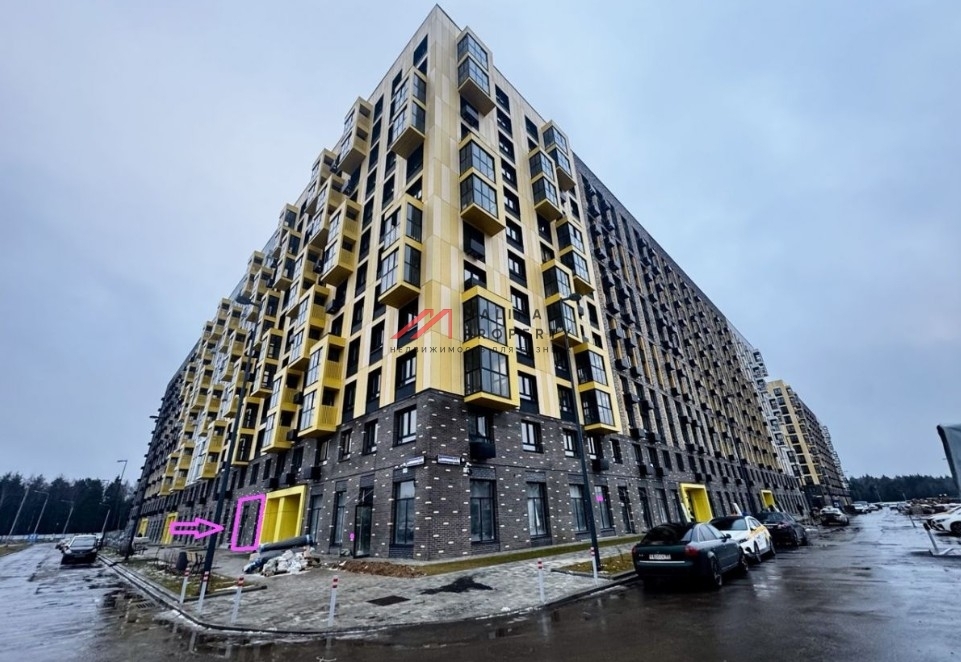 Продажа торгового помещения в ЖК Пятницкие Луга