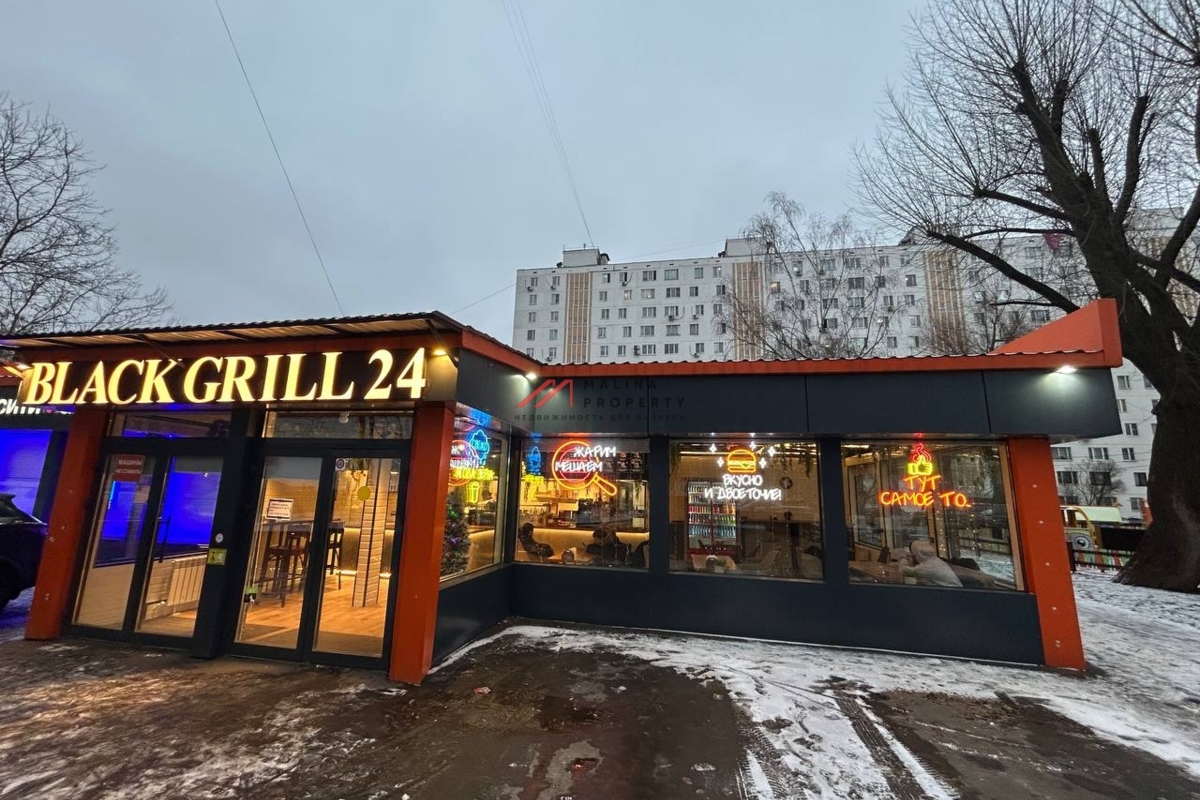 Продажа торгового здания с арендаторами 