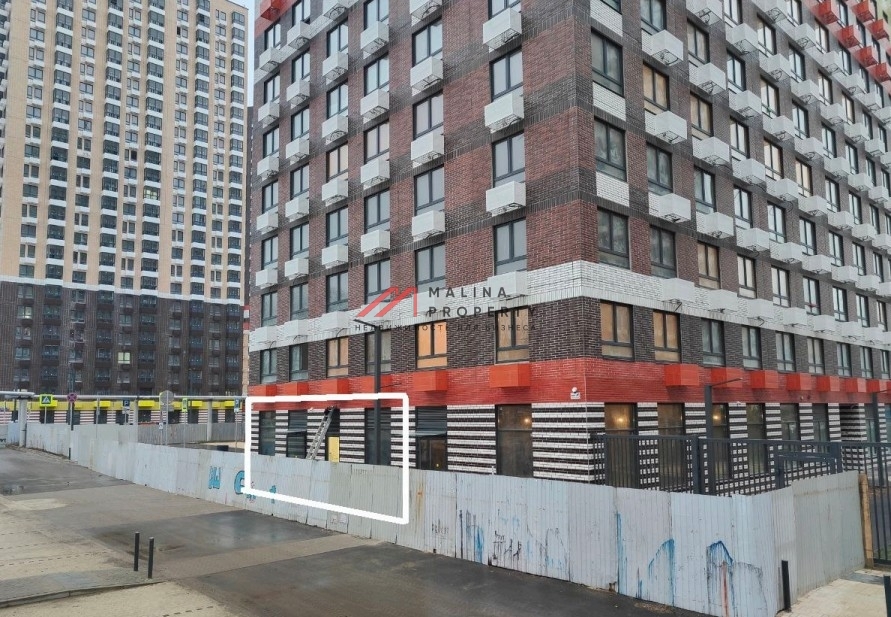 Продажа торгового помещения  в ЖК "Кузьминский Лес" 