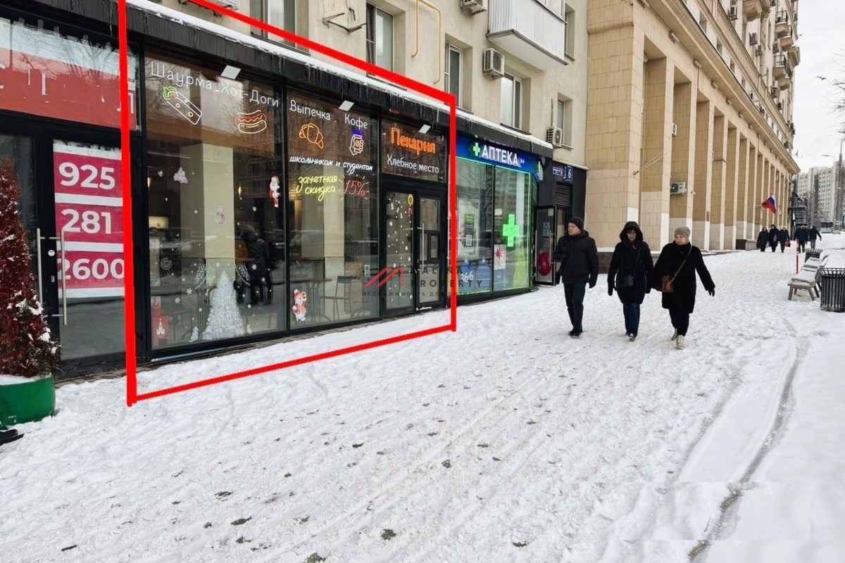 Аренда торгового помещения у метро Октябрьская 