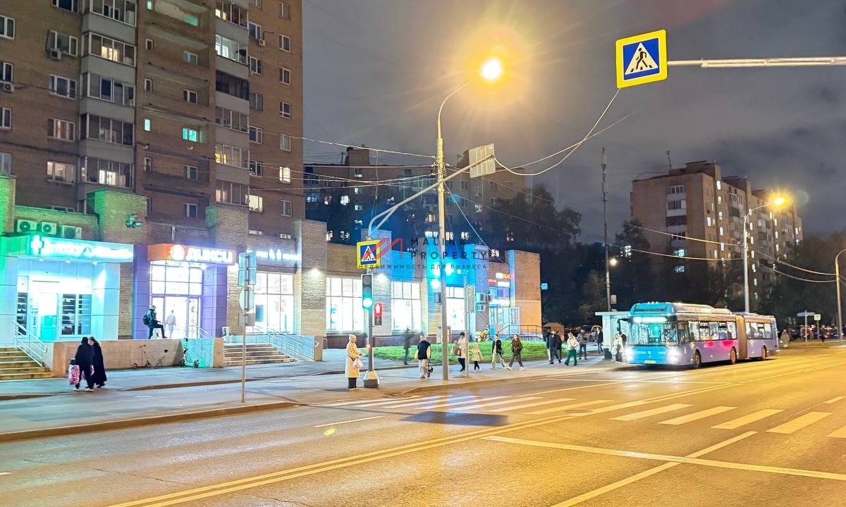 Продажа торгового помещения с арендатором Дикси