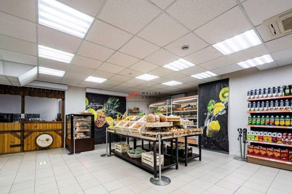 Продажа торгового помещения с арендаторами в Москве