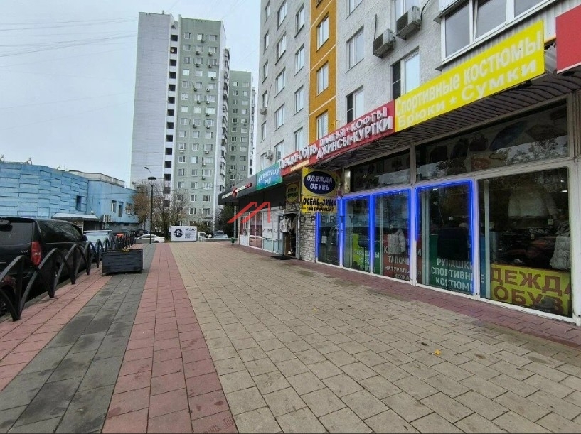 Аренда торгового помещения рядом с метро 