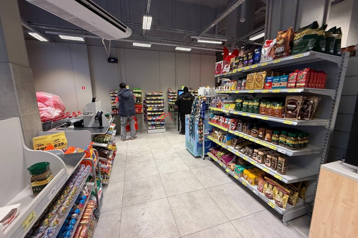 Продажа  помещения с магазином Магнит в ЖК "Барклая 6"