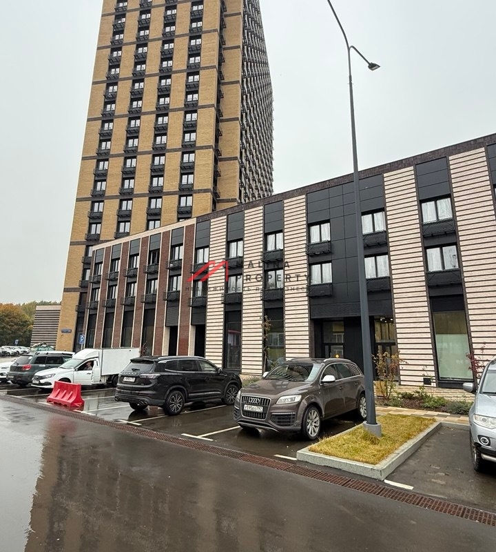 Аренда торгового помещения в жилом комплексе "Parkside"