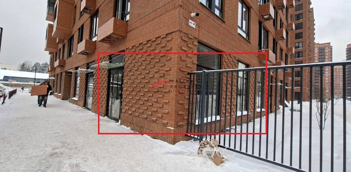 Аренда торгового помещения в ЖК "Квартал Авиаторов" 