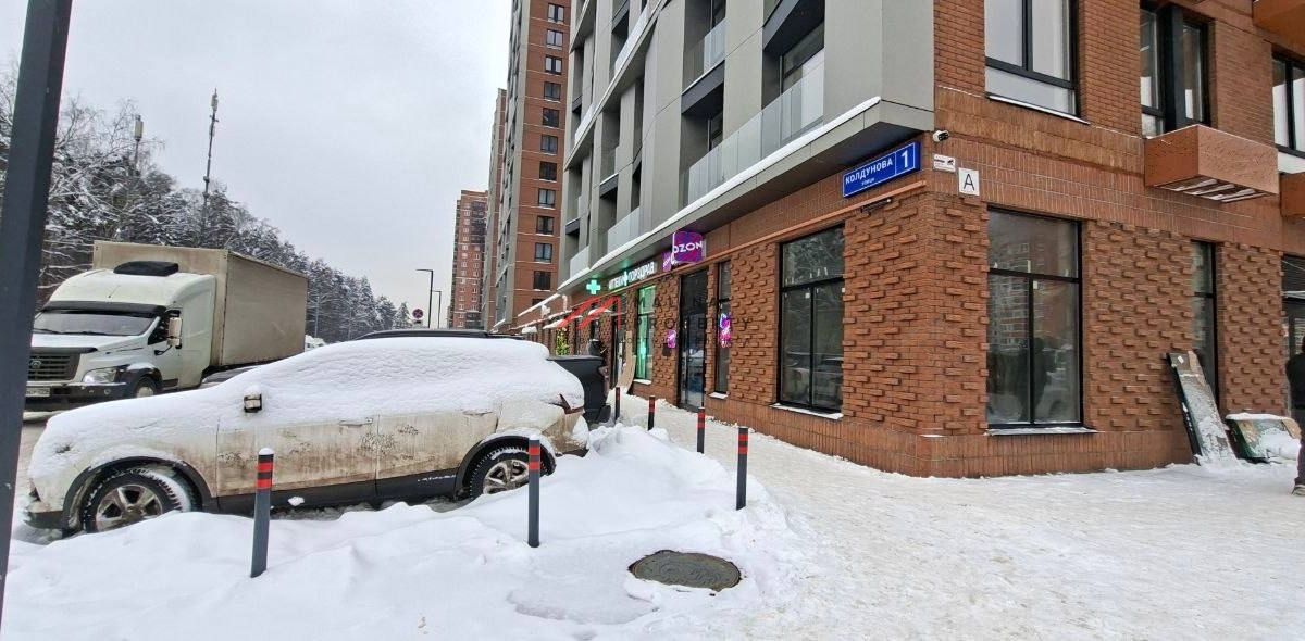 Аренда торгового помещения в ЖК "Квартал Авиаторов" 