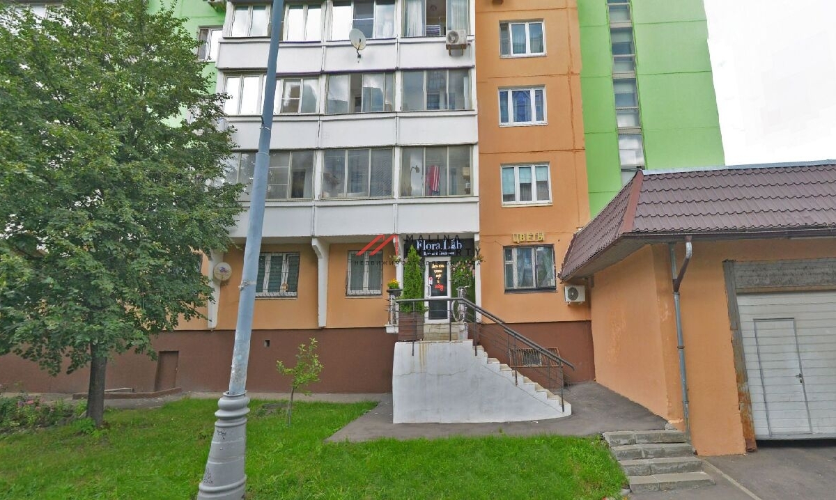 Аренда торгового помещения на Большой Очаковской