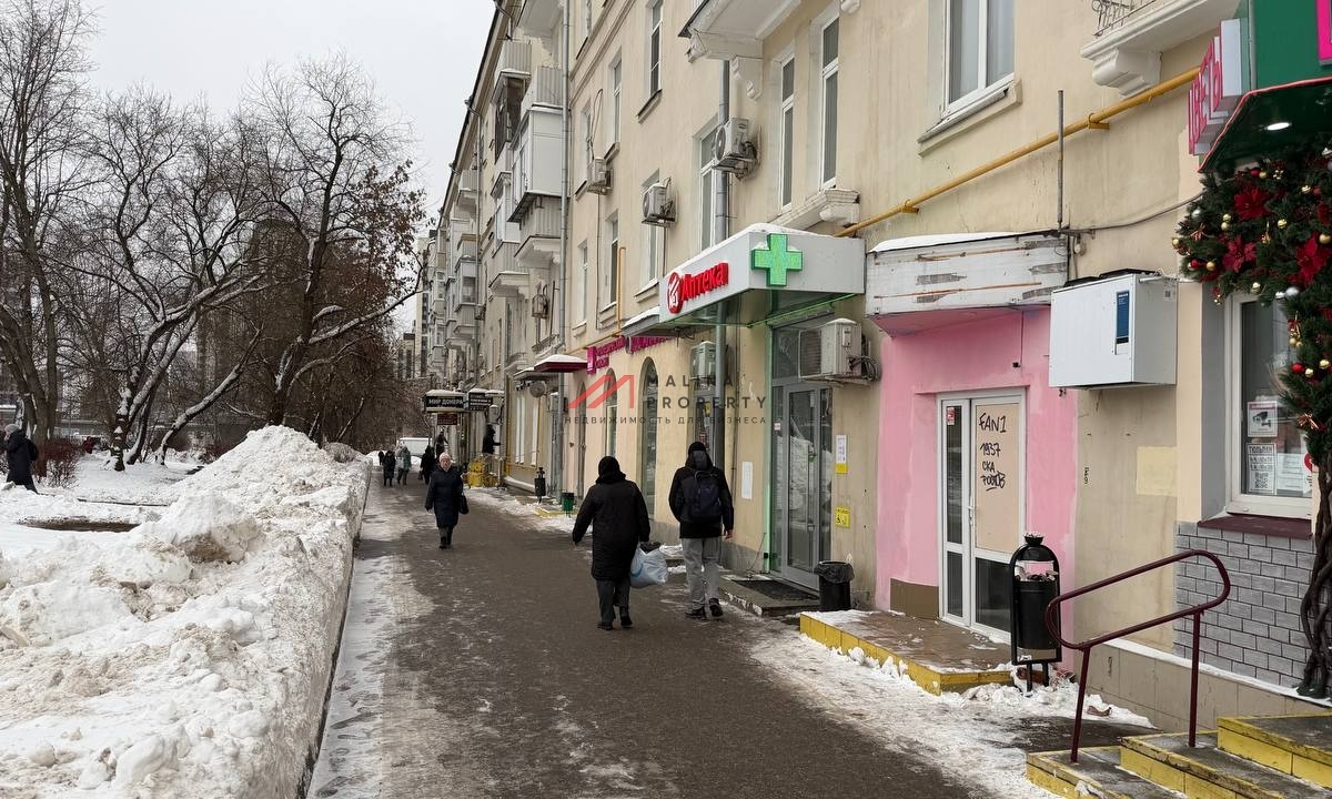 Продажа помещения с арендатором аптека у метро  Тушинская 