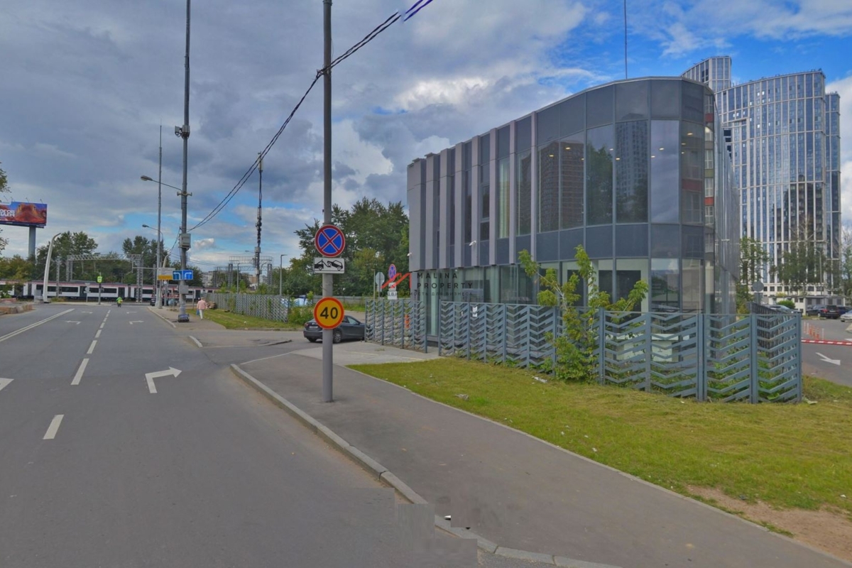 Продажа отдельно стоящего здания на Лобачевского