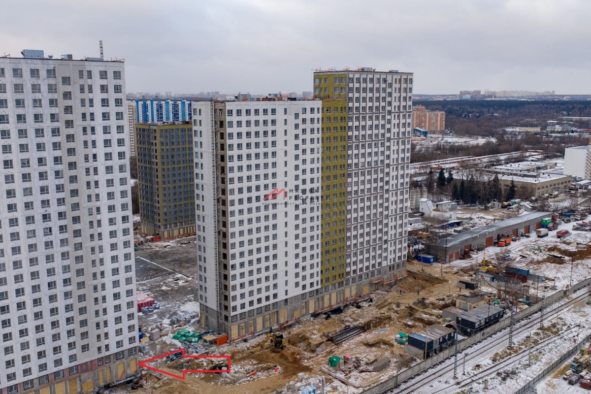 Продажа арендного бизнеса с аптекой в ЖК "Лучи"