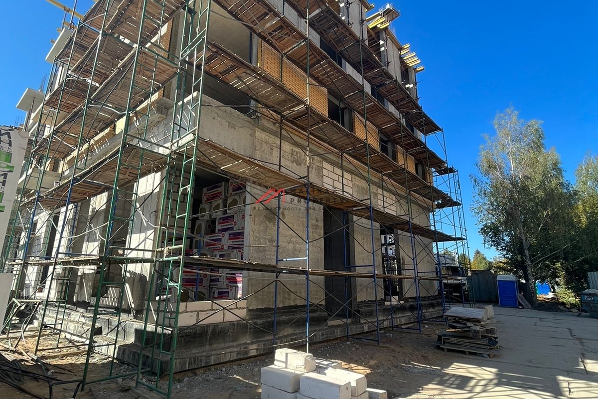 Продажа торгового помещения в ЖК Олива