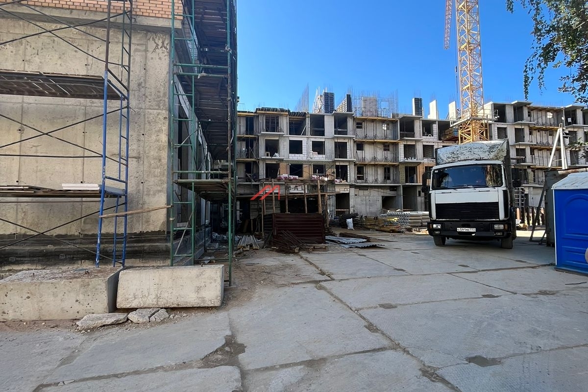 Продажа торгового помещения в ЖК Олива