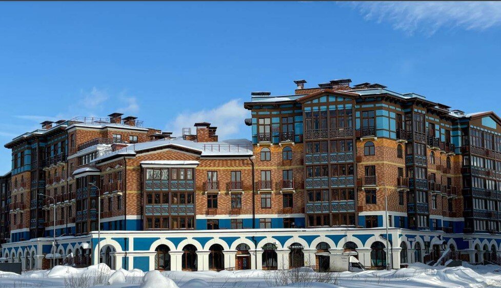 Продажа торгового помещения с арендатором Винлаб
