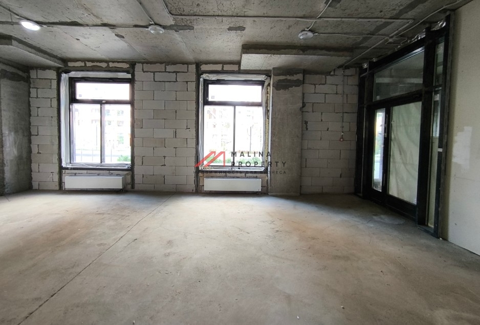 Продажа коммерческого помещения в новом доме