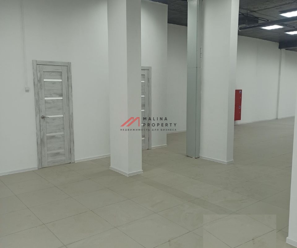 Продажа торгового помещения в новом доме 