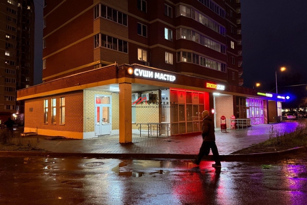 Продажа торгового помещения в новом доме 