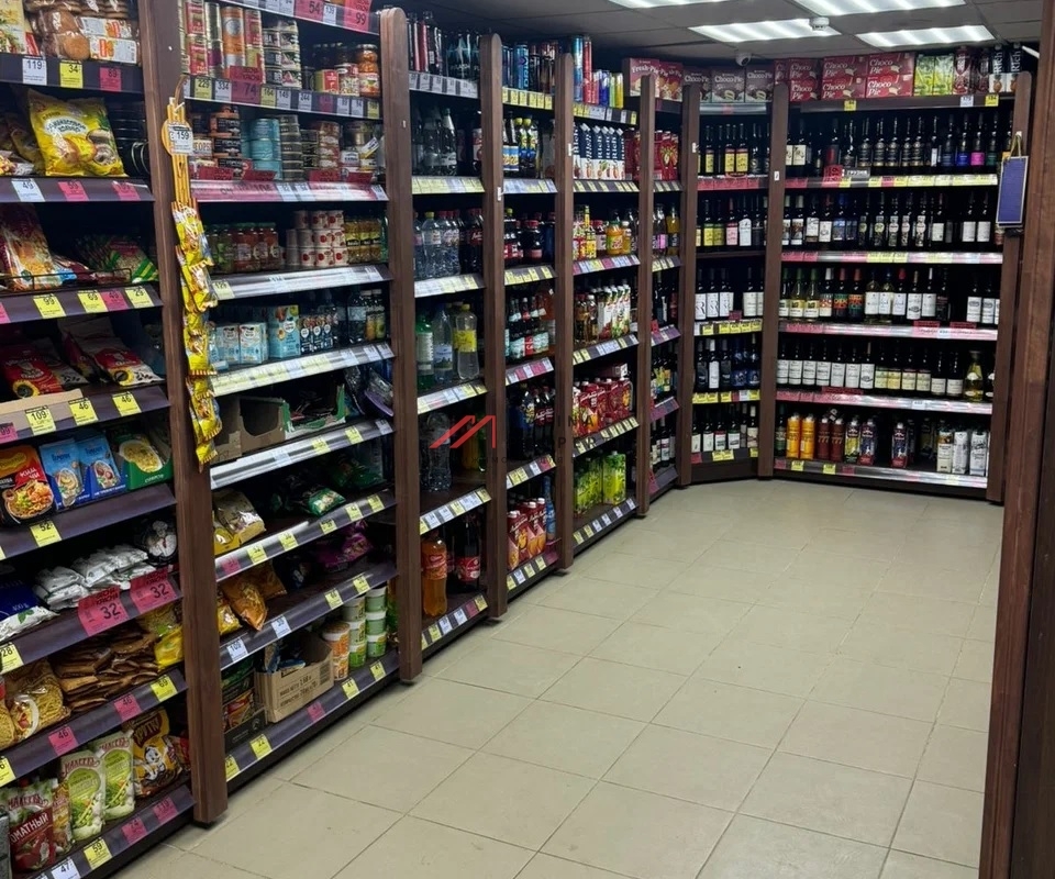 Продажа торгового помещения с арендатором Бристоль 